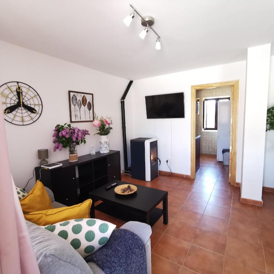 Casitas Pinilla Del Valle Buitenkant foto